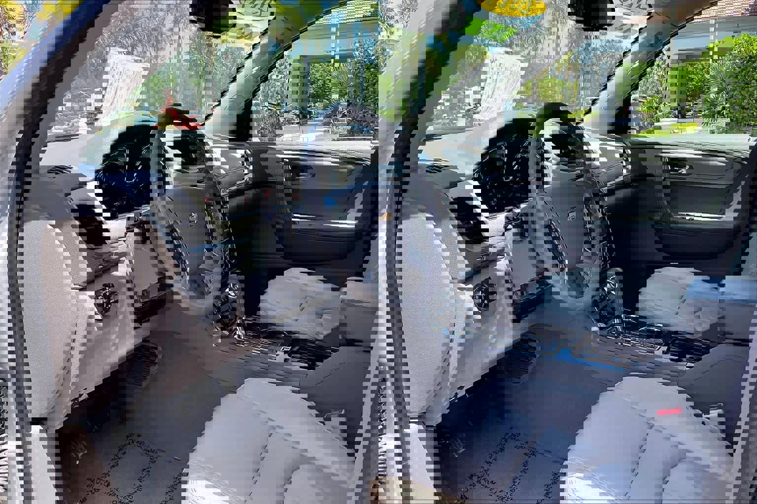 Used 2015 Chevrolet Traverse LT image 15