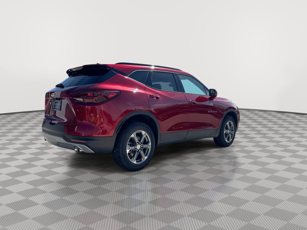 New 2026 Chevrolet Blazer LT w/ Convenience Package AWD/4WD image 9