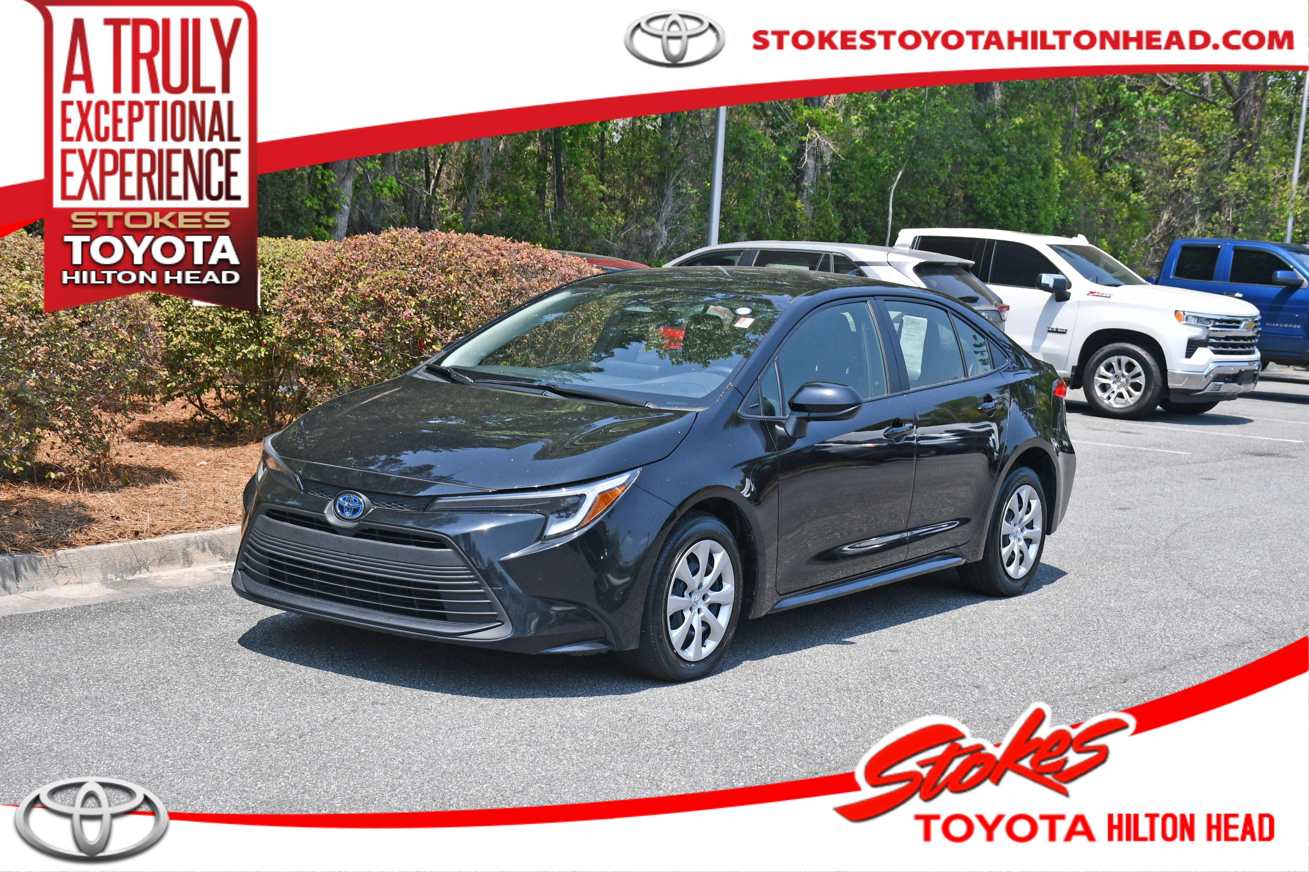 Certified 2024 Toyota Corolla LE FWD image 1