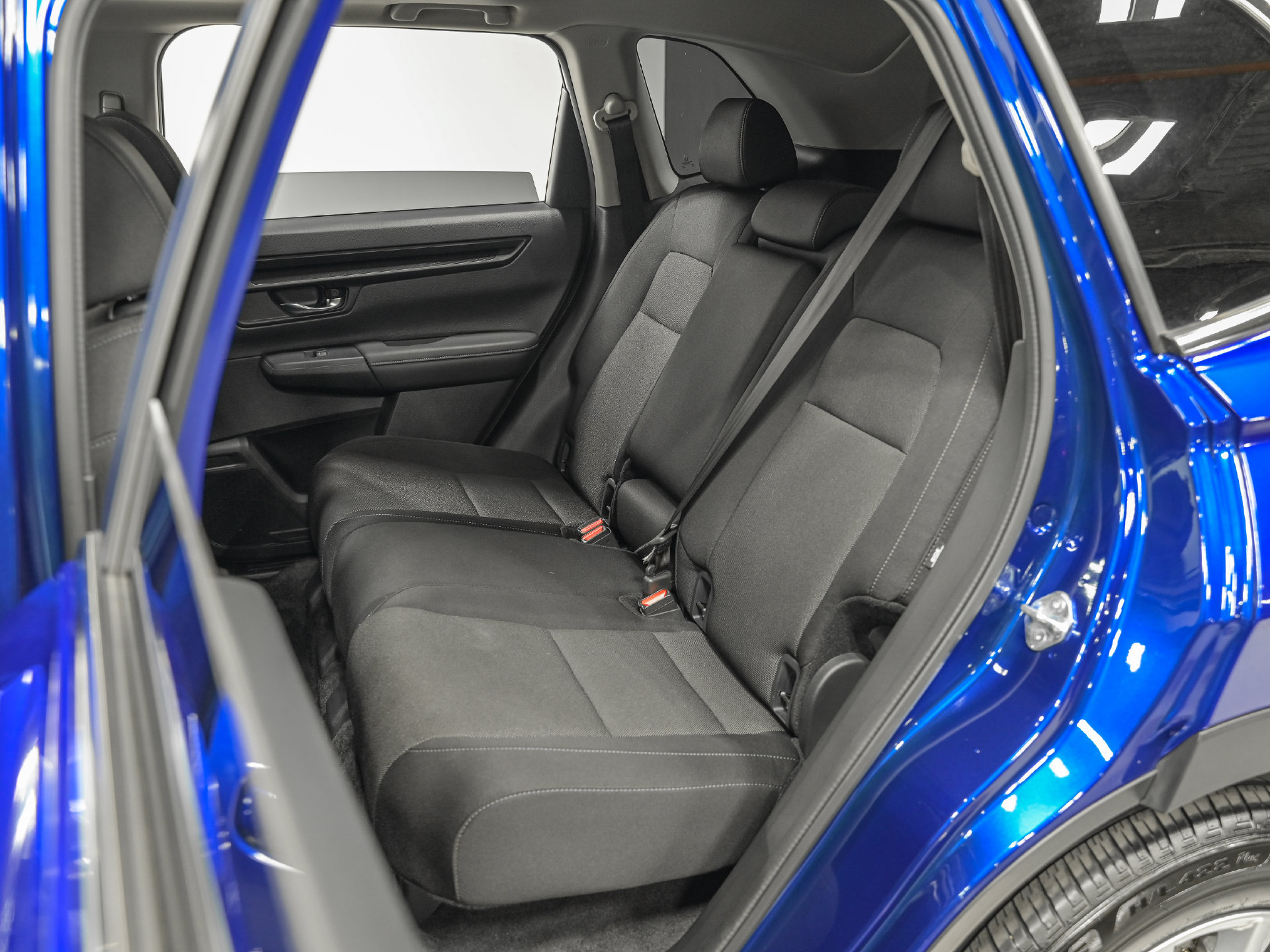 Used 2025 Honda CR-V EX image 29