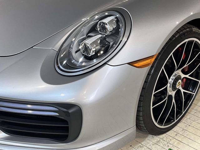 Certified 2019 Porsche 911 Turbo image 5