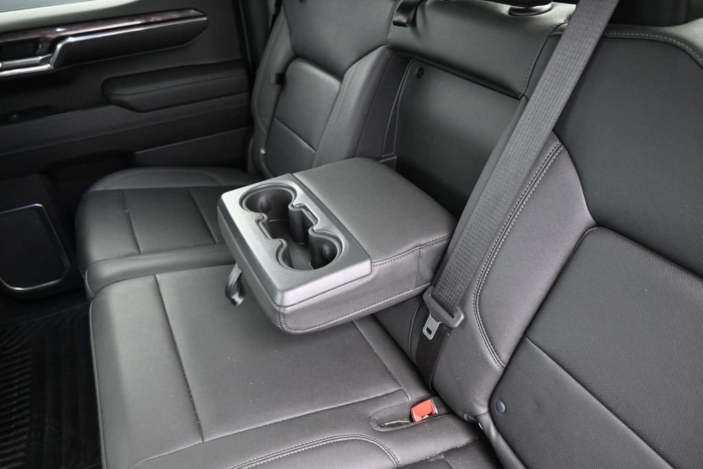 Used 2023 Chevrolet Silverado 1500 LTZ AWD/4WD image 28