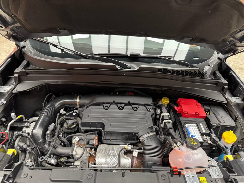 Used 2022 Jeep Renegade Limited AWD/4WD image 29
