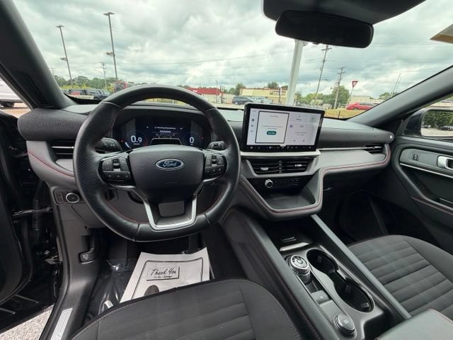 Certified 2025 Ford Explorer ST-Line AWD/4WD image 14
