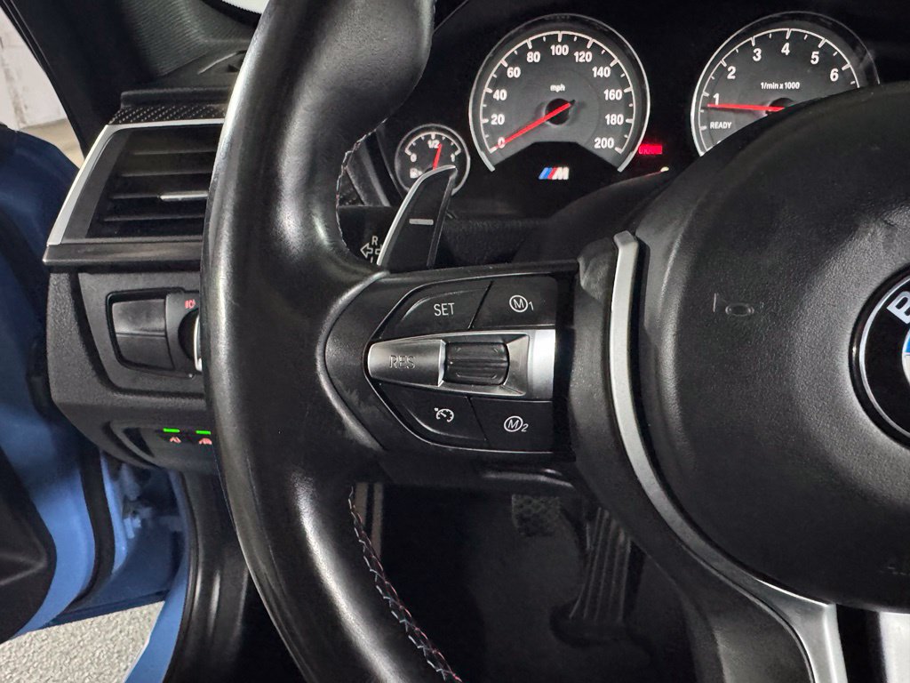 Used 2017 BMW M3 RWD image 30