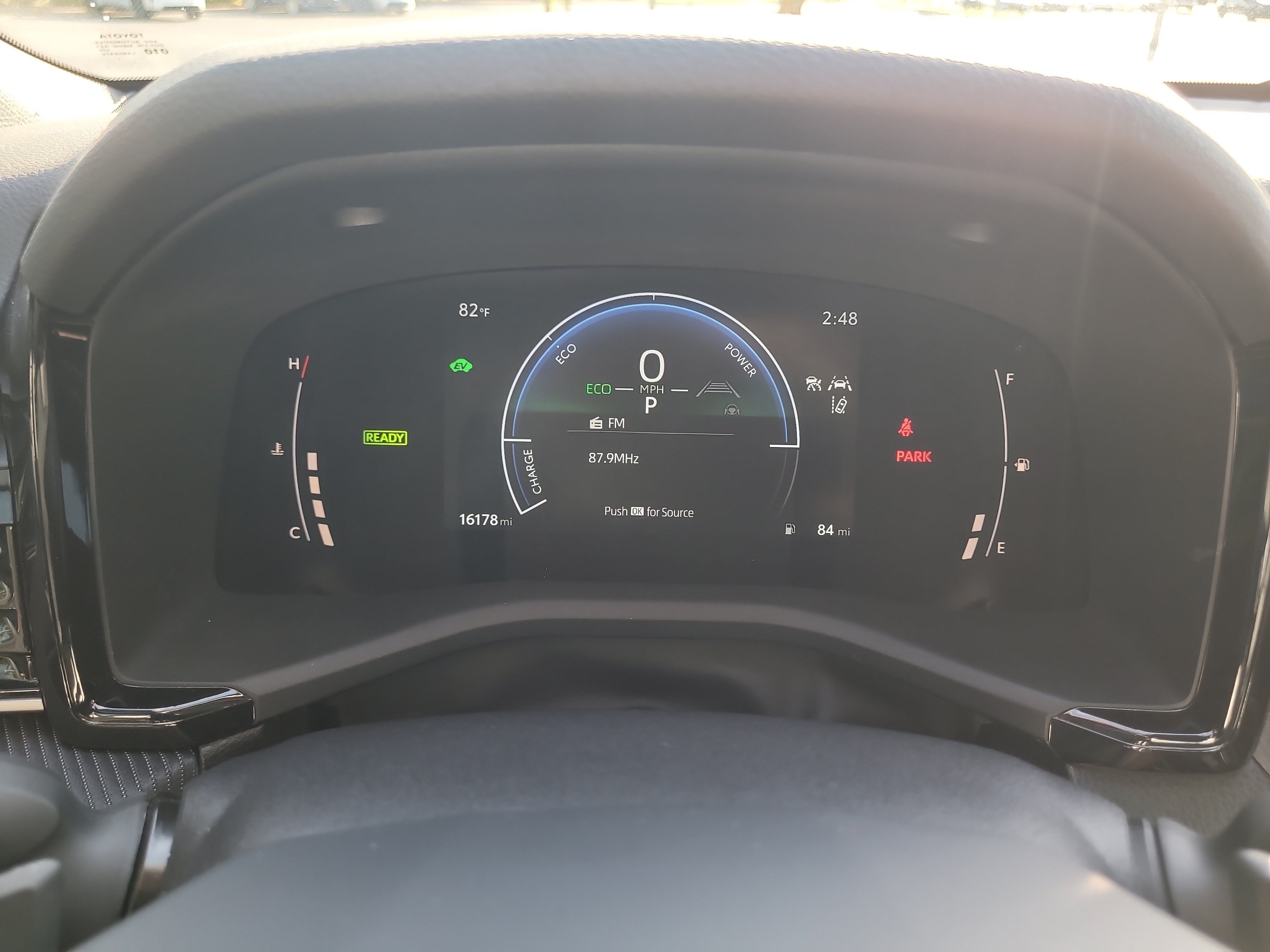 Certified 2025 Toyota Camry SE FWD image 30