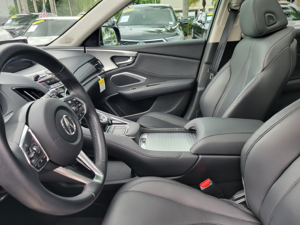 Used 2024 Acura RDX SH-AWD image 16