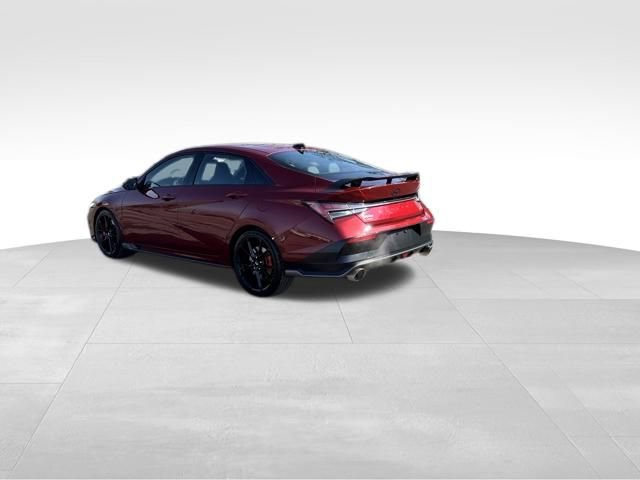 Used 2024 Hyundai Elantra N image 3