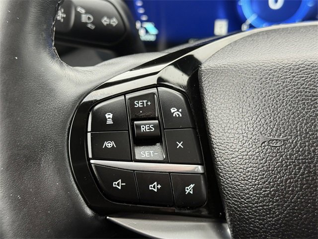 Certified 2022 Ford Explorer Platinum w/ Equipment Group 601A image 23