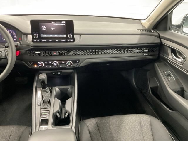 Certified 2024 Honda Accord EX image 15
