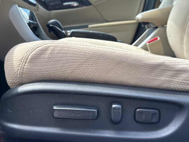 Used 2016 Honda Accord EX image 13