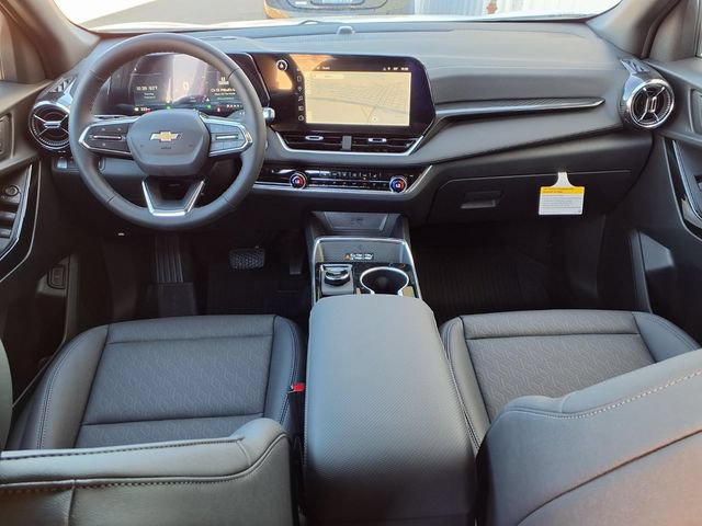 New 2026 Chevrolet Equinox LT w/ Convenience Package II FWD image 7