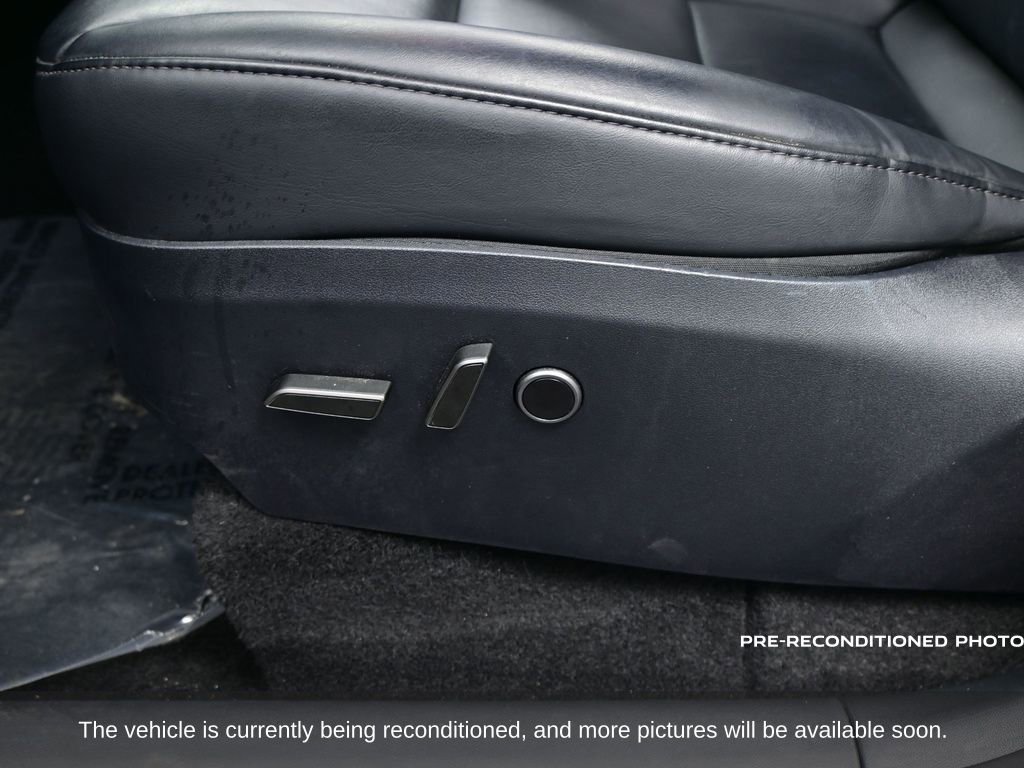 Used 2025 Tesla Model Y Long Range image 13