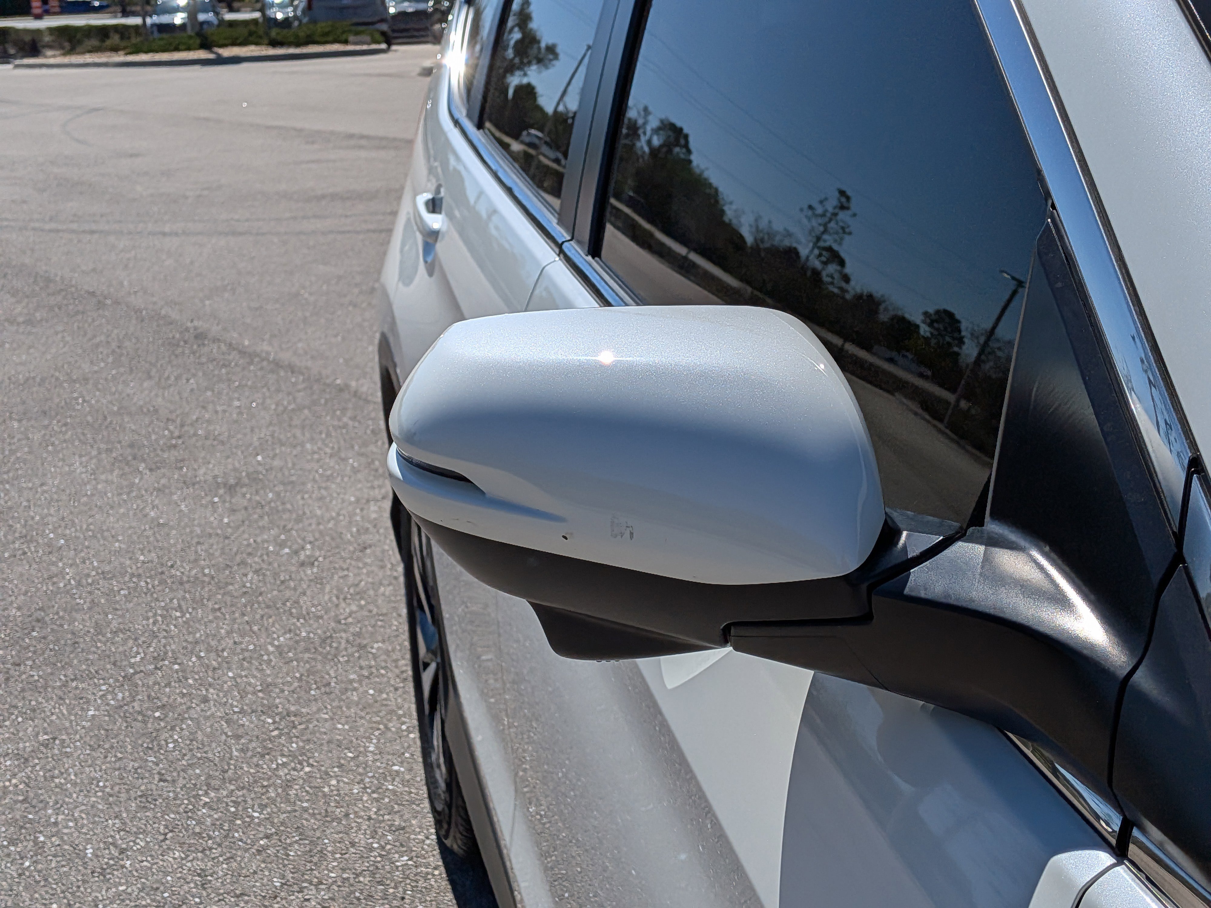 Used 2016 Honda CR-V Touring image 12