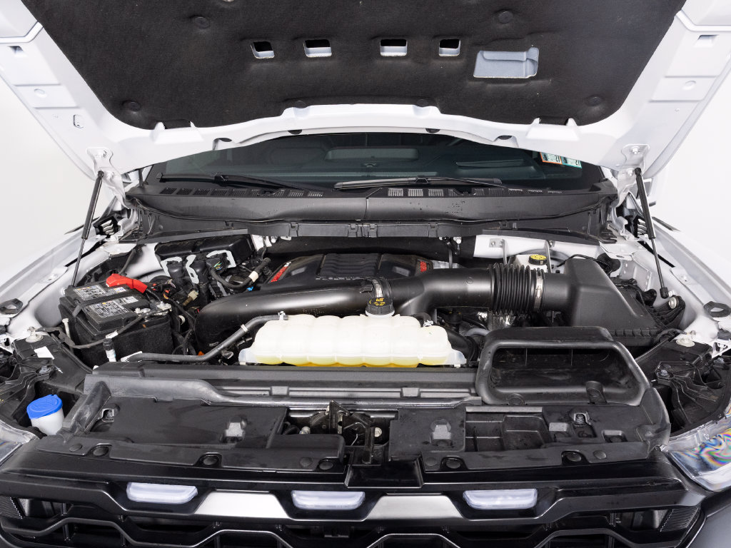Used 2025 Ford F150 Raptor AWD/4WD image 59
