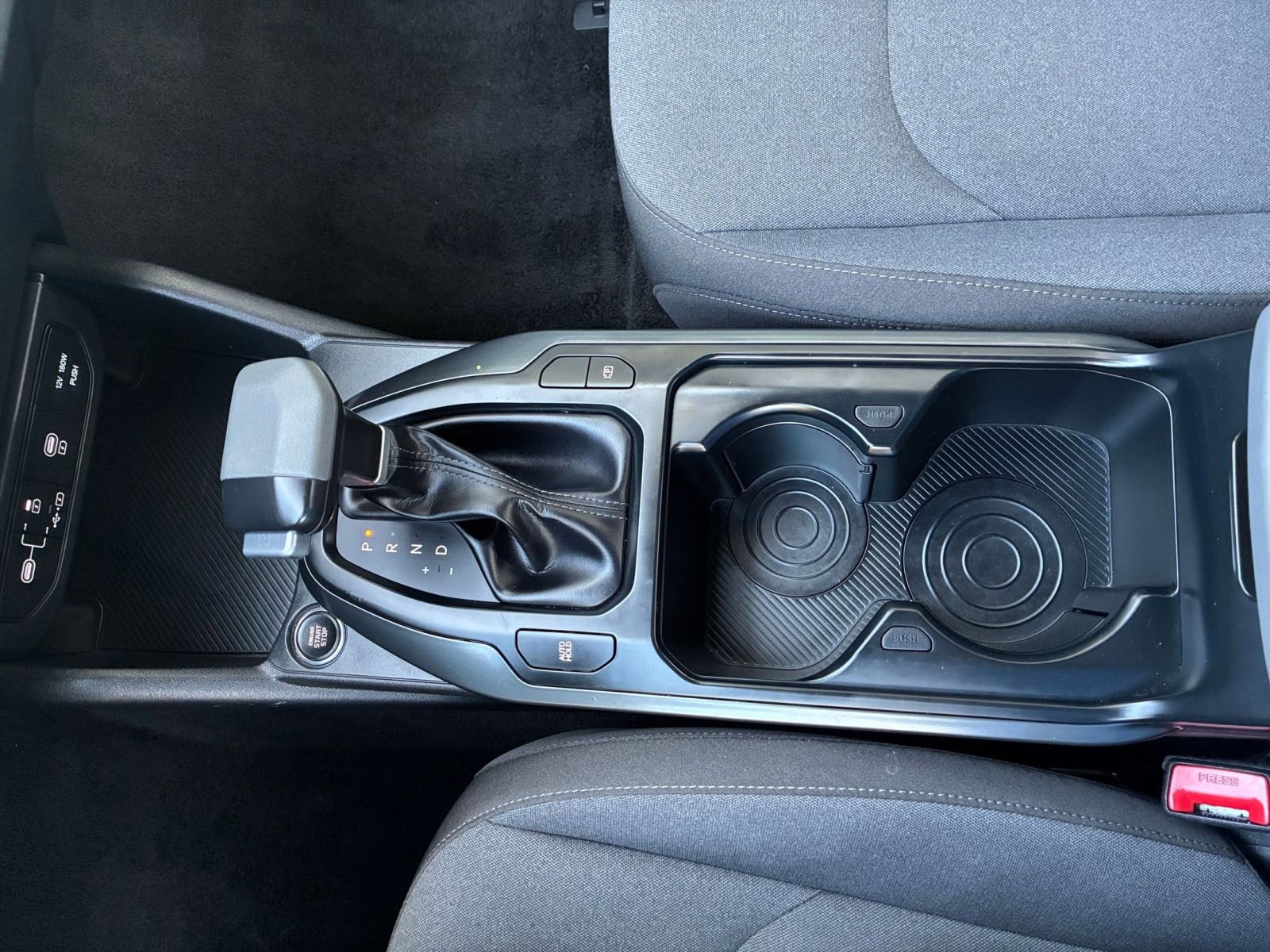 Used 2025 Kia K4 LXS image 40