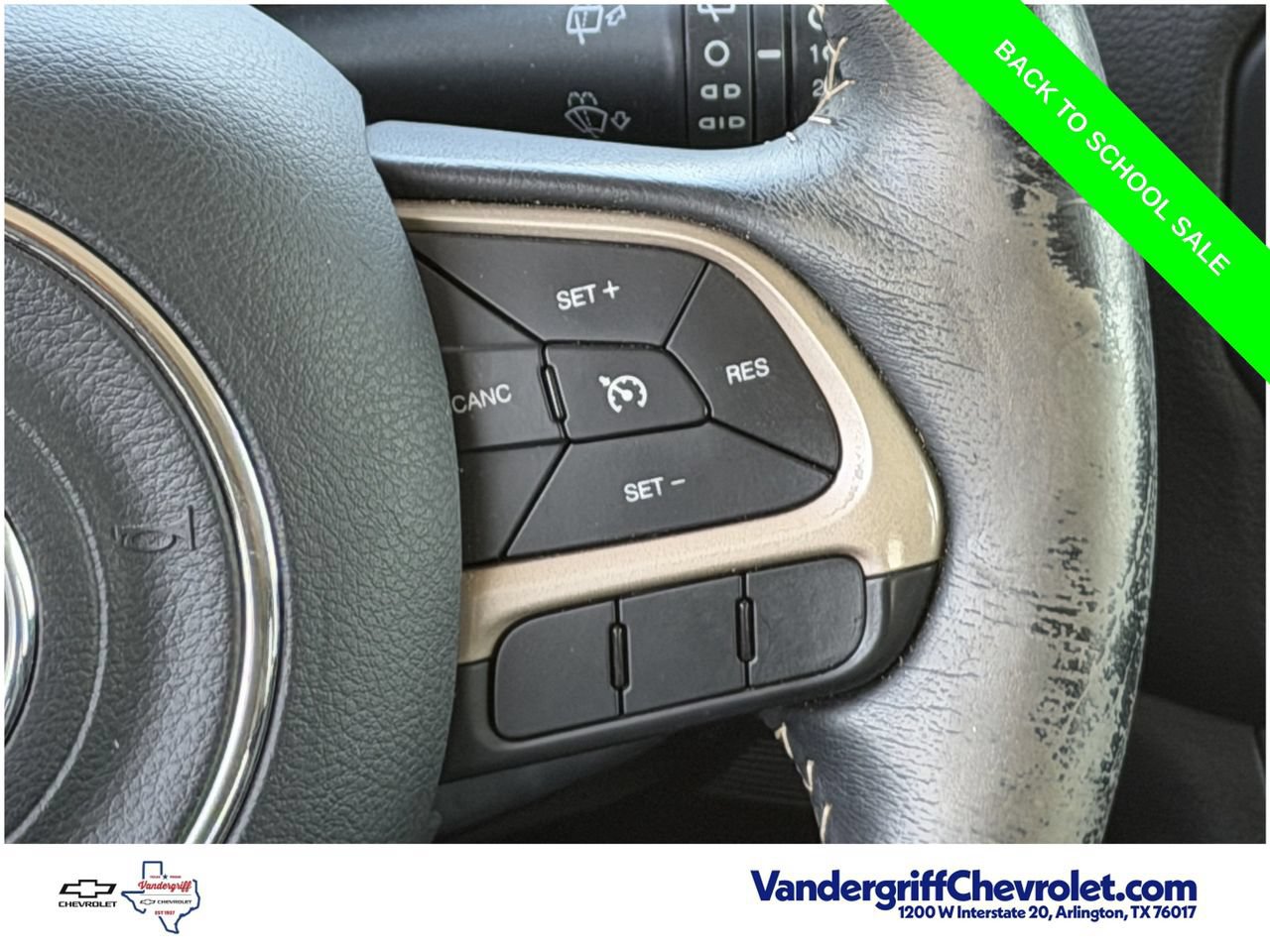 Used 2017 Jeep Renegade Limited FWD image 13