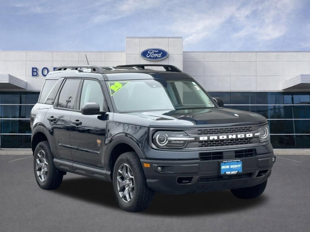 Used 2023 Ford Bronco Sport Badlands image 2
