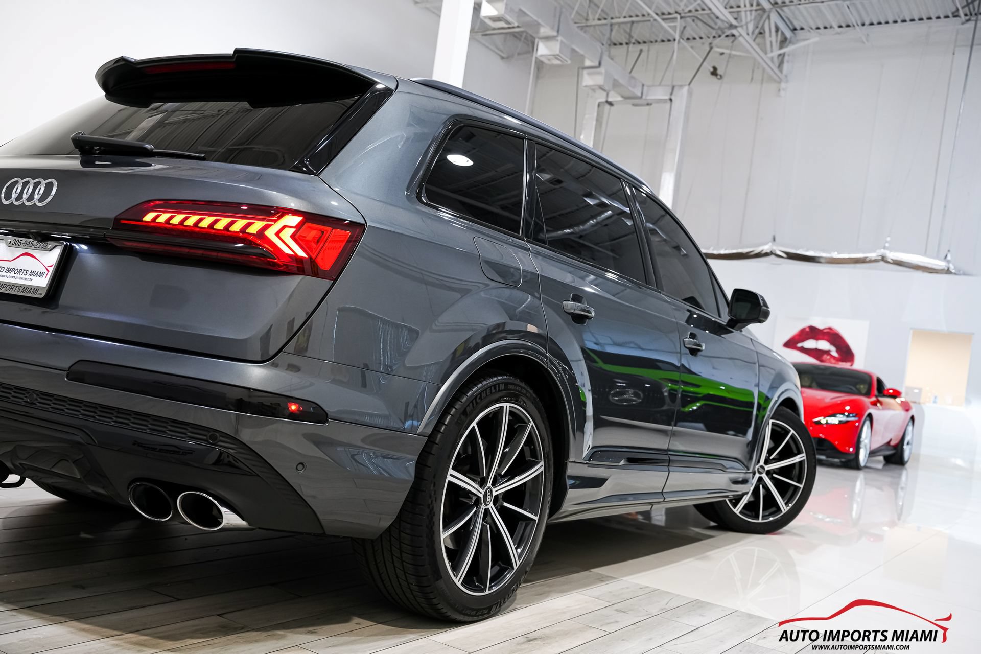 Used 2021 Audi SQ7 Premium Plus w/ Driver Assistance Package AWD/4WD image 35