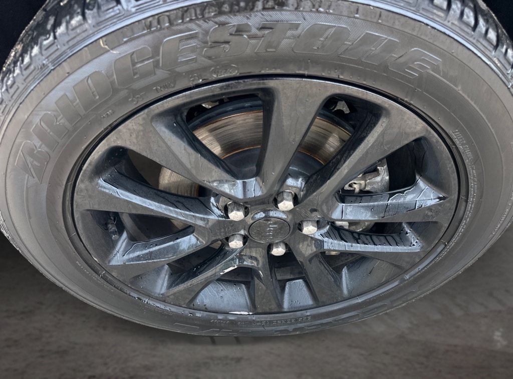 Used 2021 Jeep Grand Cherokee Laredo X AWD/4WD image 18