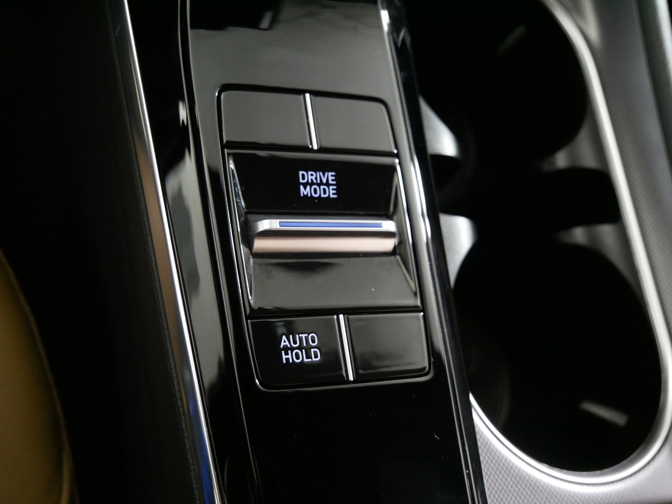 Used 2020 Hyundai Sonata SEL w/ Premium + Sunroof Package image 29