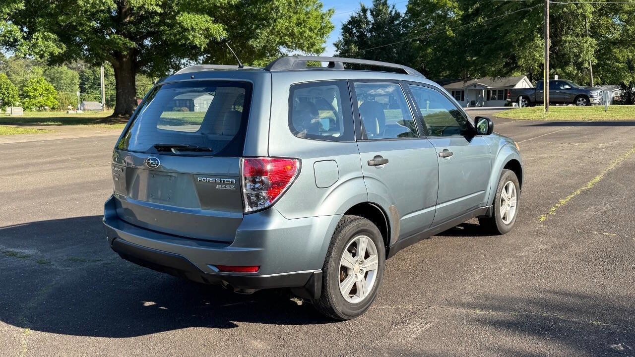 Used 2013 Subaru Forester 2.5X w/ Popular Pkg 1 AWD/4WD image 8