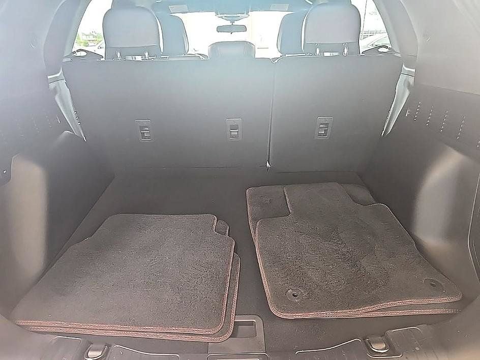 Used 2023 Ford Escape ST-Line w/ Tech Pack #1 AWD/4WD image 30