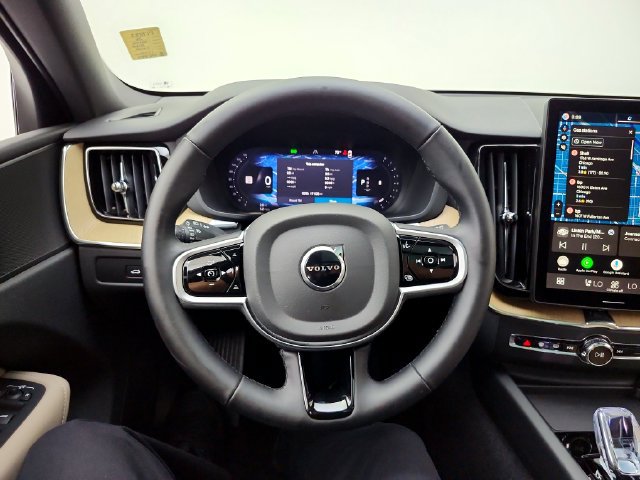 Certified 2026 Volvo XC60 B5 Plus AWD/4WD image 25