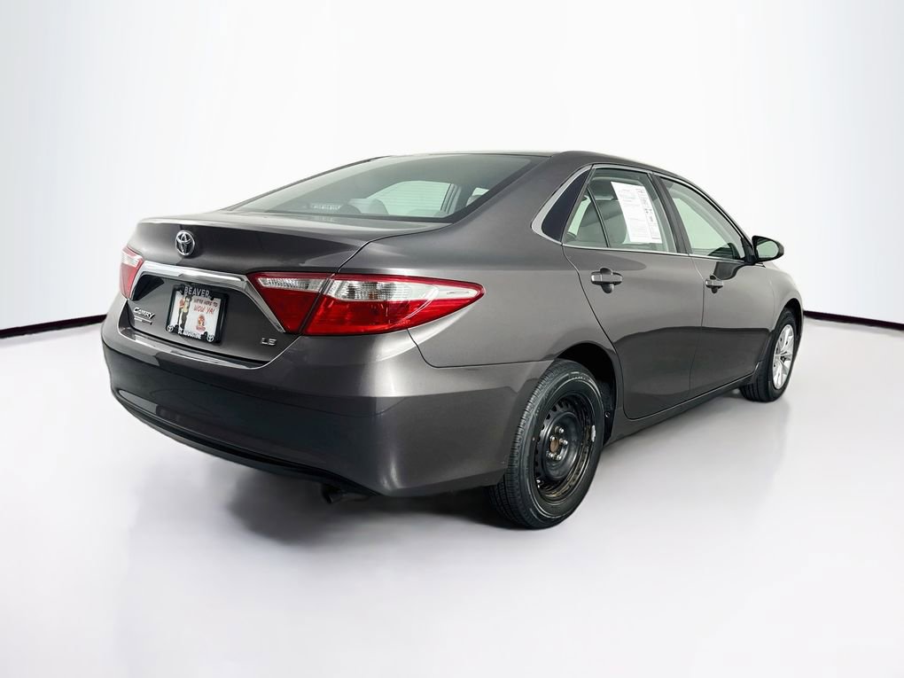 Used 2015 Toyota Camry LE FWD image 10