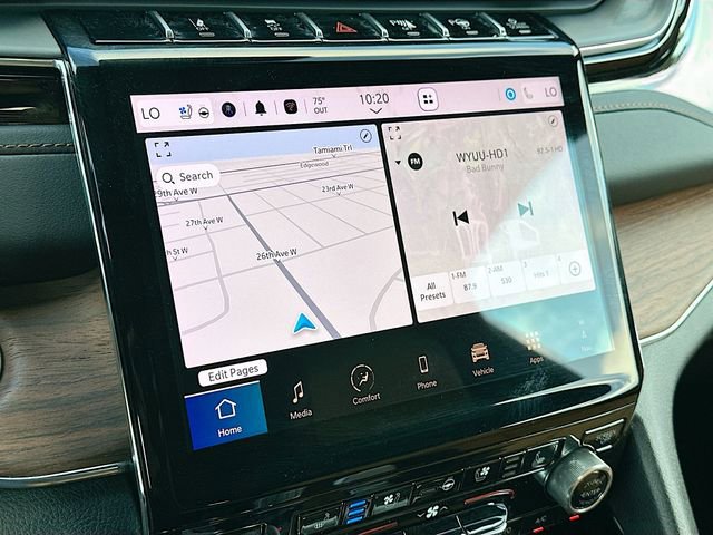 Used 2024 Jeep Grand Cherokee L Summit w/ Advanced Protech Group IV image 15