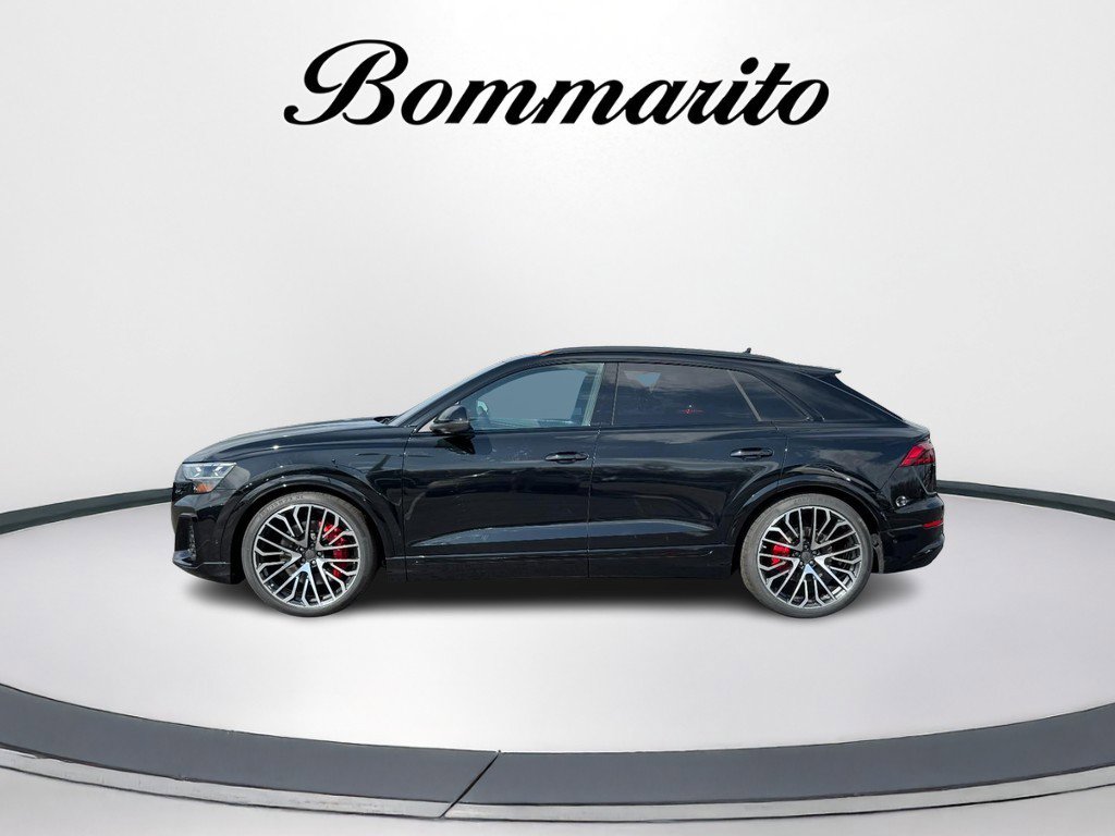 New 2026 Audi SQ8 Prestige image 2