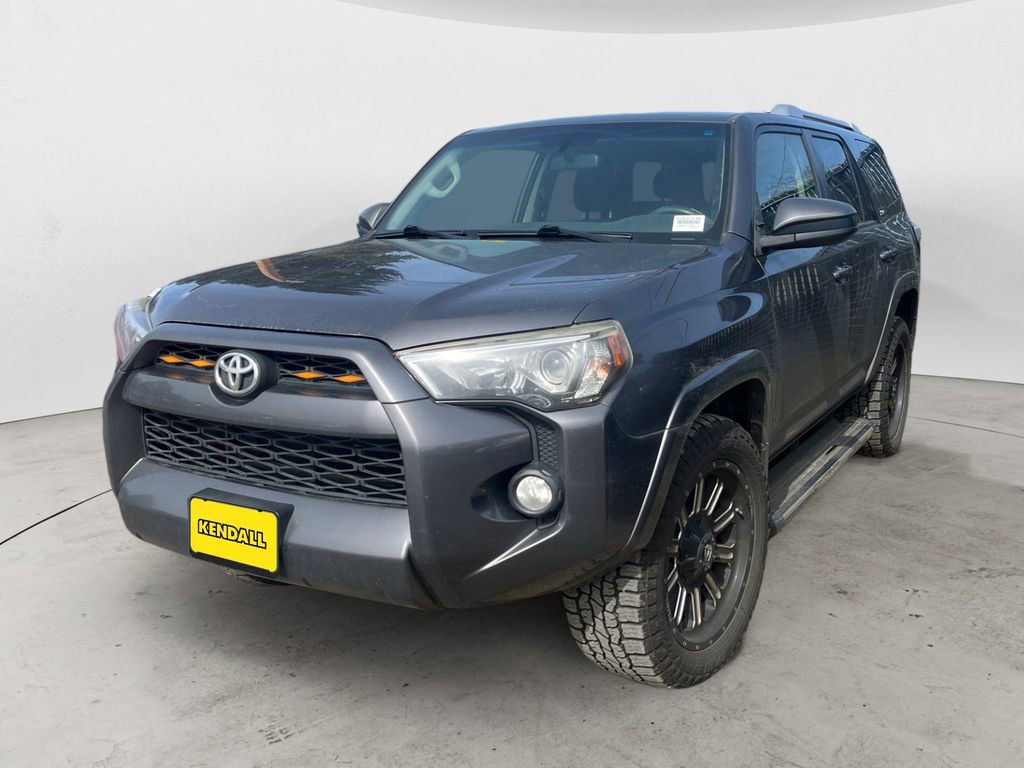 Used 2016 Toyota 4Runner SR5 image 1
