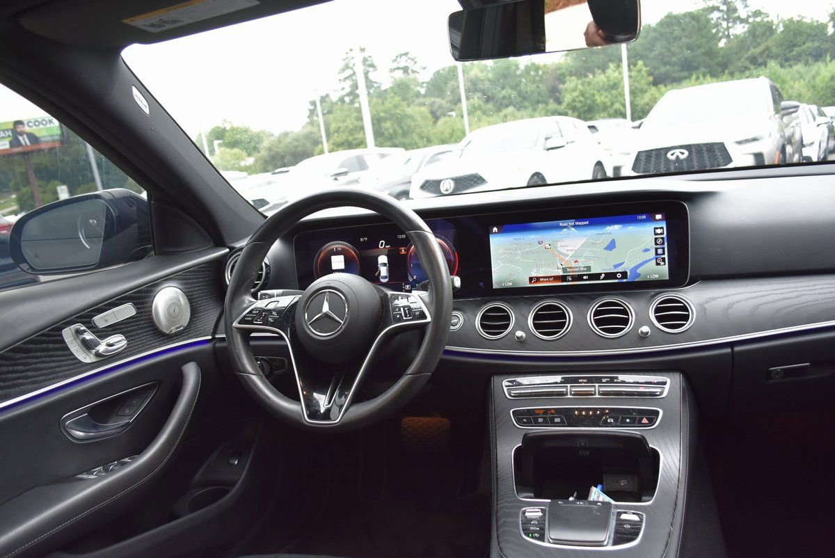 Used 2022 Mercedes-Benz E 350 Sedan w/ AMG Line Exterior image 19