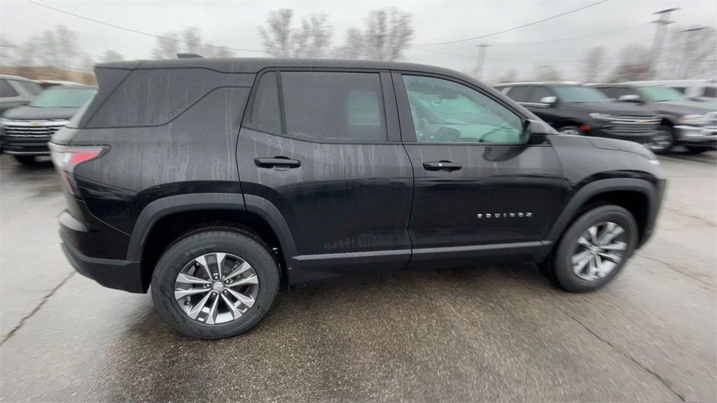 New 2026 Chevrolet Equinox LT w/ Convenience Package II image 2