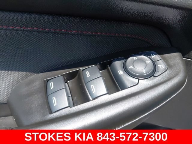 Used 2023 Chevrolet TrailBlazer RS w/ Sun and Liftgate Package AWD/4WD image 20