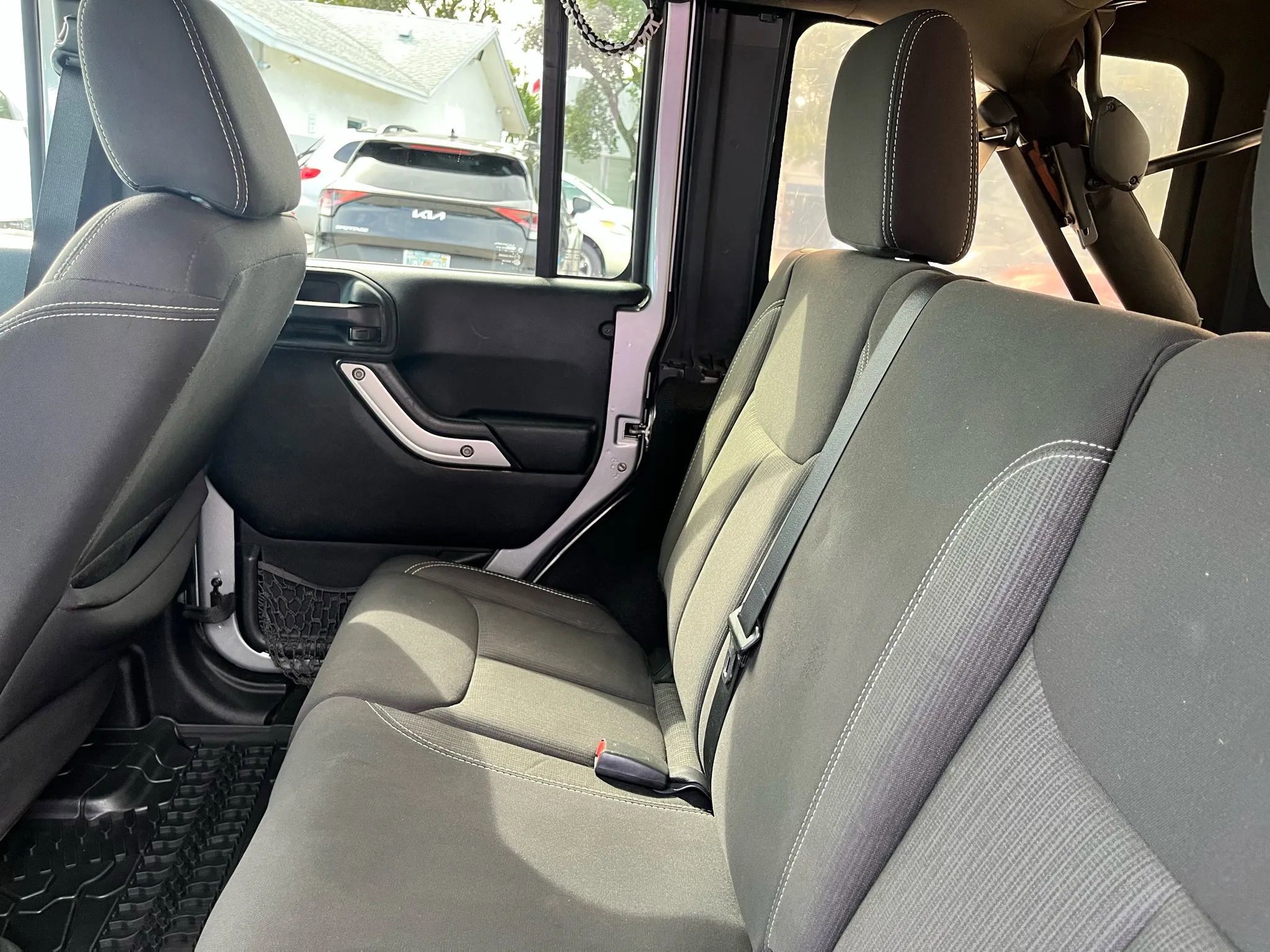 Used 2013 Jeep Wrangler Unlimited Sahara w/ Connectivity Group image 25