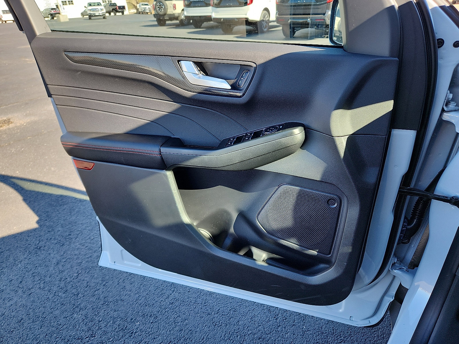 New 2026 Ford Escape ST-Line w/ Tech Pack #1 image 12