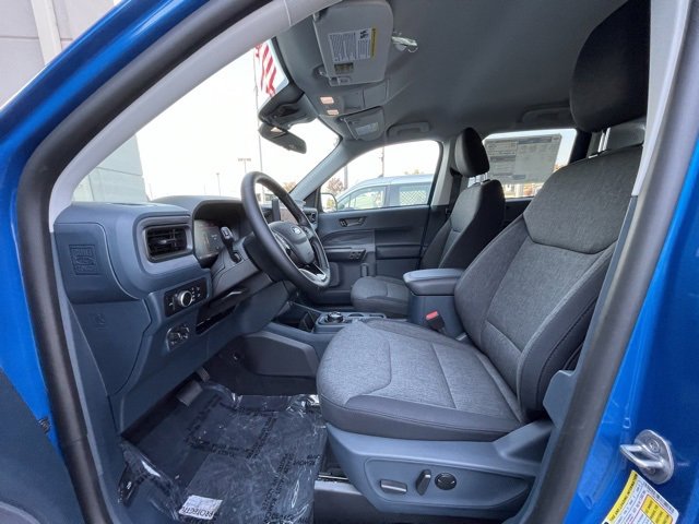 New 2025 Ford Maverick XLT w/ XLT Luxury Package image 9
