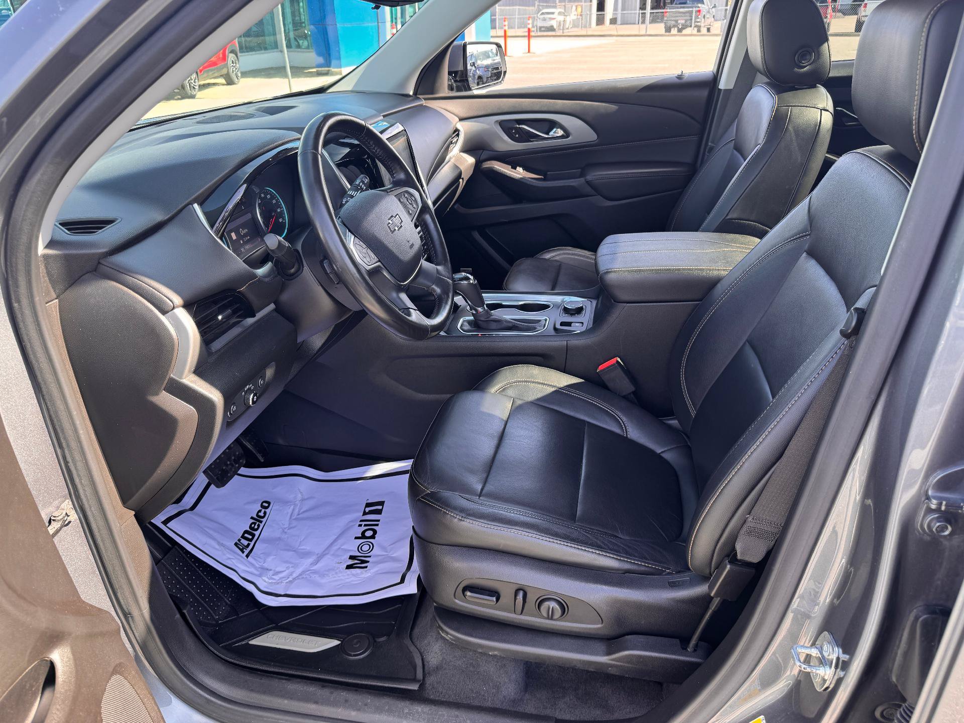 Used 2020 Chevrolet Traverse RS AWD/4WD image 10