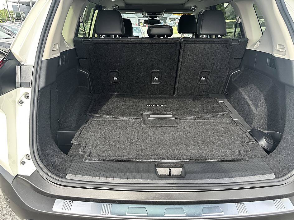 Certified 2023 Nissan Rogue Platinum w/ Platinum Premium Package FWD image 23