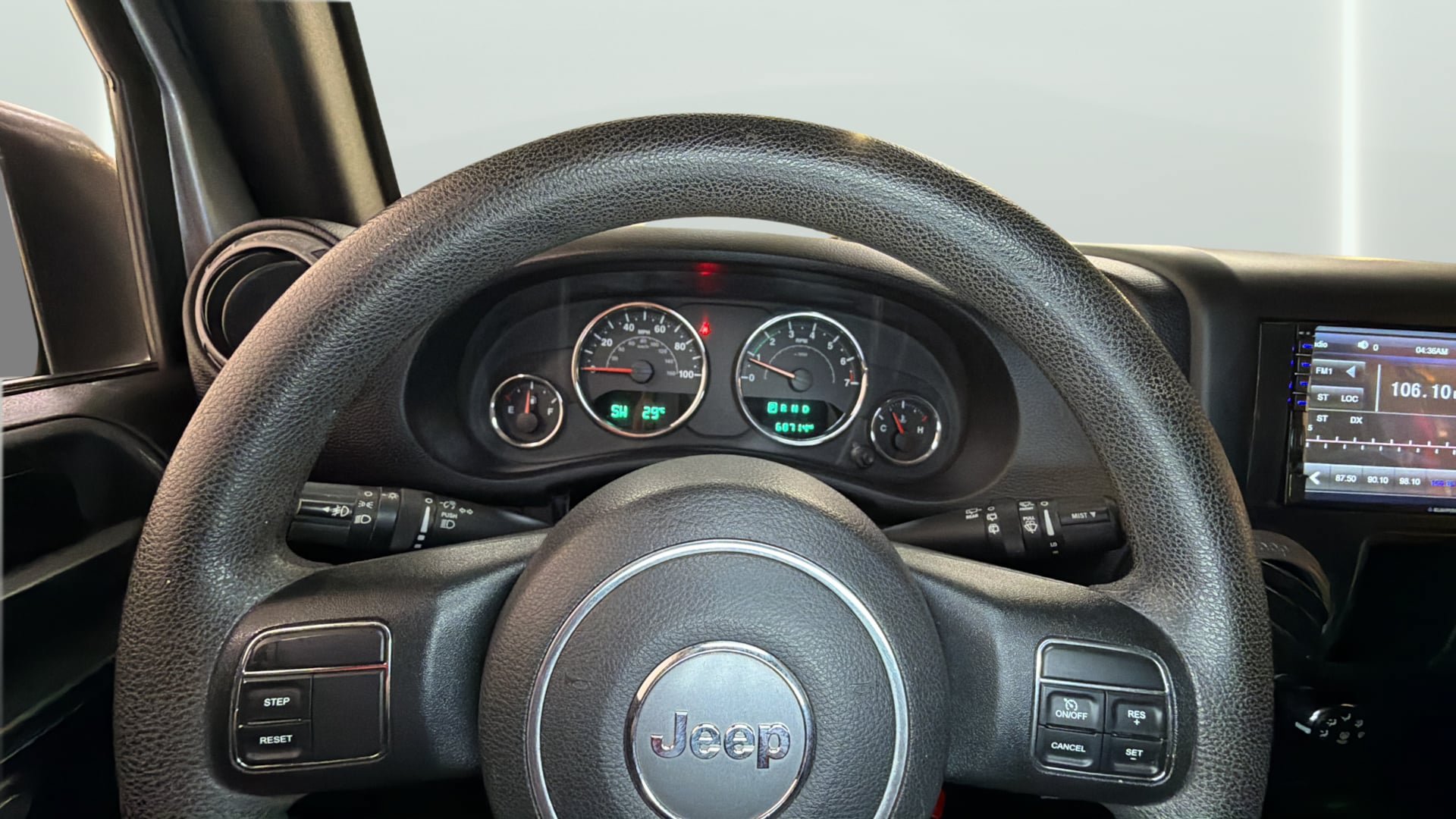 Used 2015 Jeep Wrangler Unlimited Sport AWD/4WD image 34