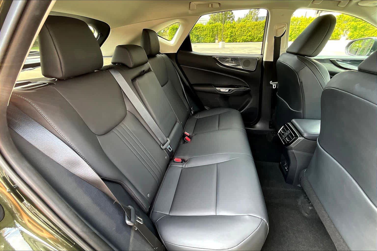 Used 2025 Lexus NX 250 FWD w/ Premium Package image 19