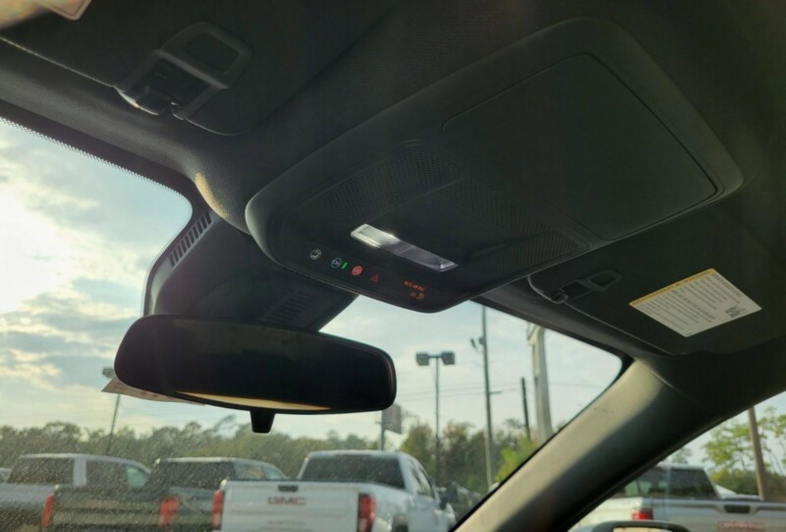 New 2026 GMC Terrain Elevation image 23