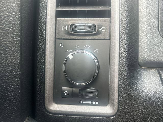 Used 2014 RAM 1500 Tradesman w/ Popular Equipment Group AWD/4WD image 33