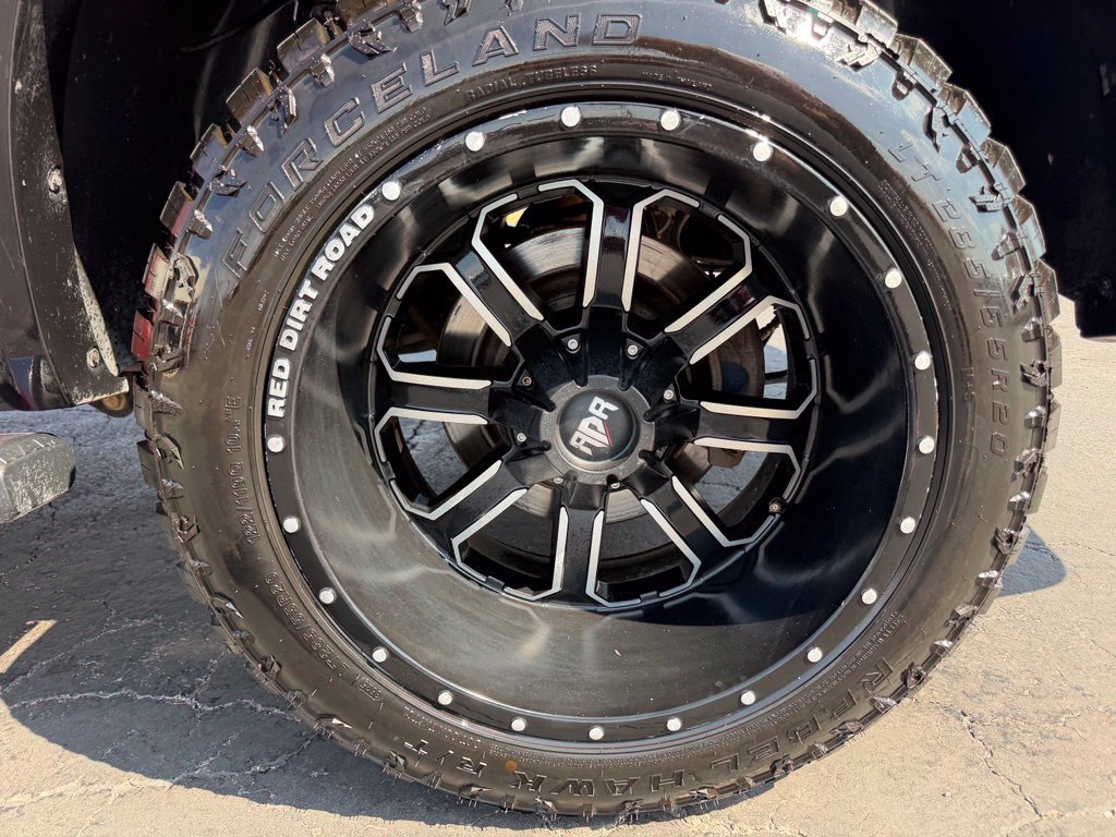 Used 2018 RAM 1500 Classic SLT w/ Luxury Group AWD/4WD image 19