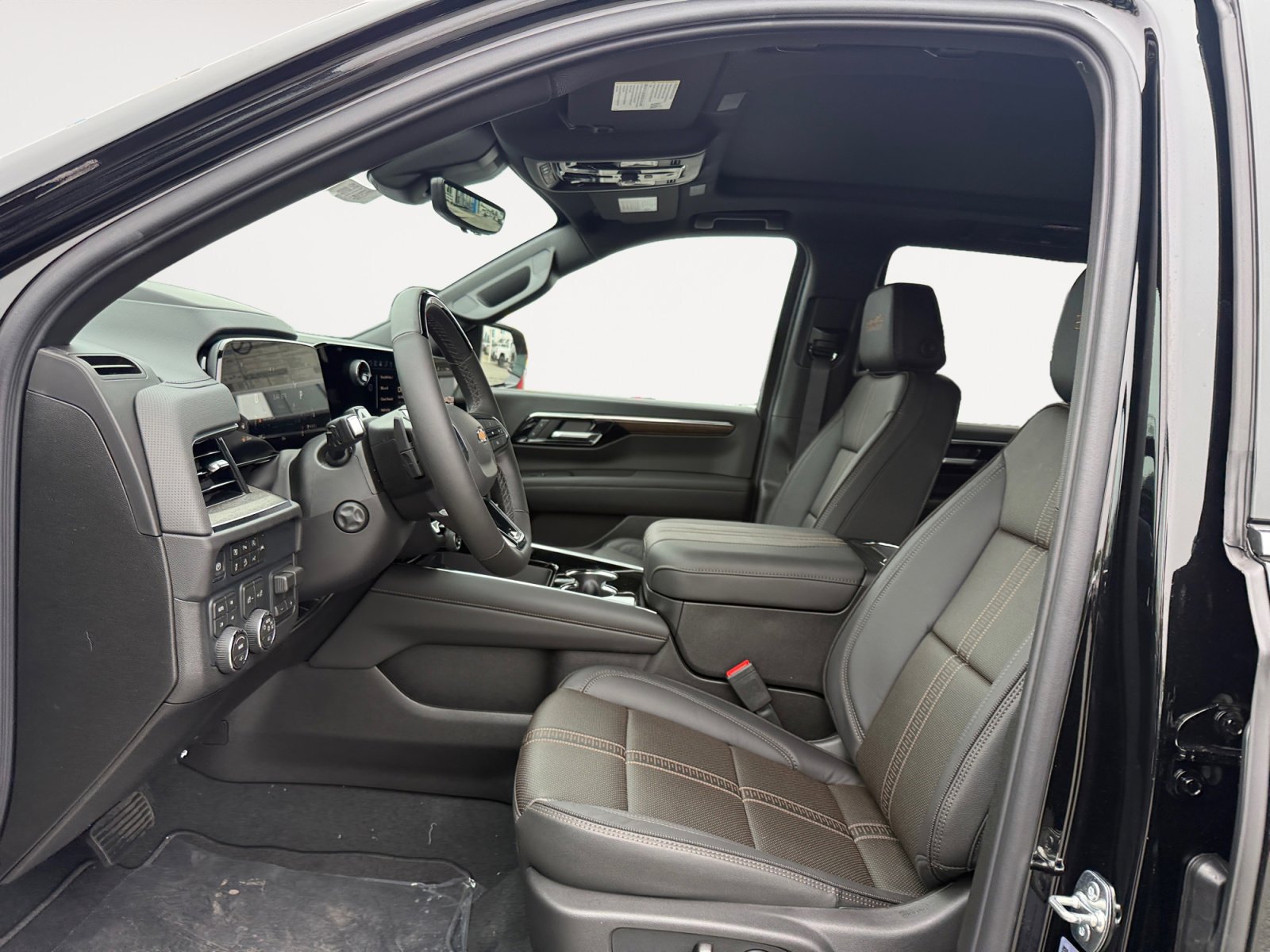 New 2026 Chevrolet Tahoe High Country AWD/4WD image 10
