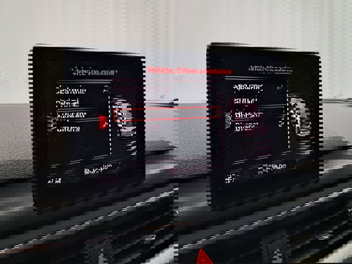 Used 2017 Audi A4 2.0T allroad Premium Plus image 23