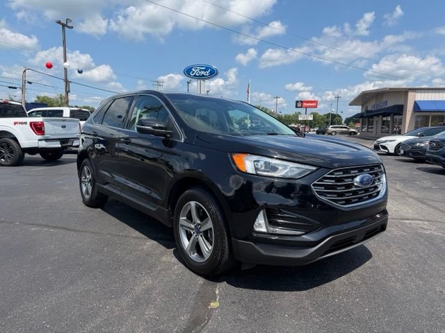 Used 2020 Ford Edge SEL w/ Convenience Package AWD/4WD image 4