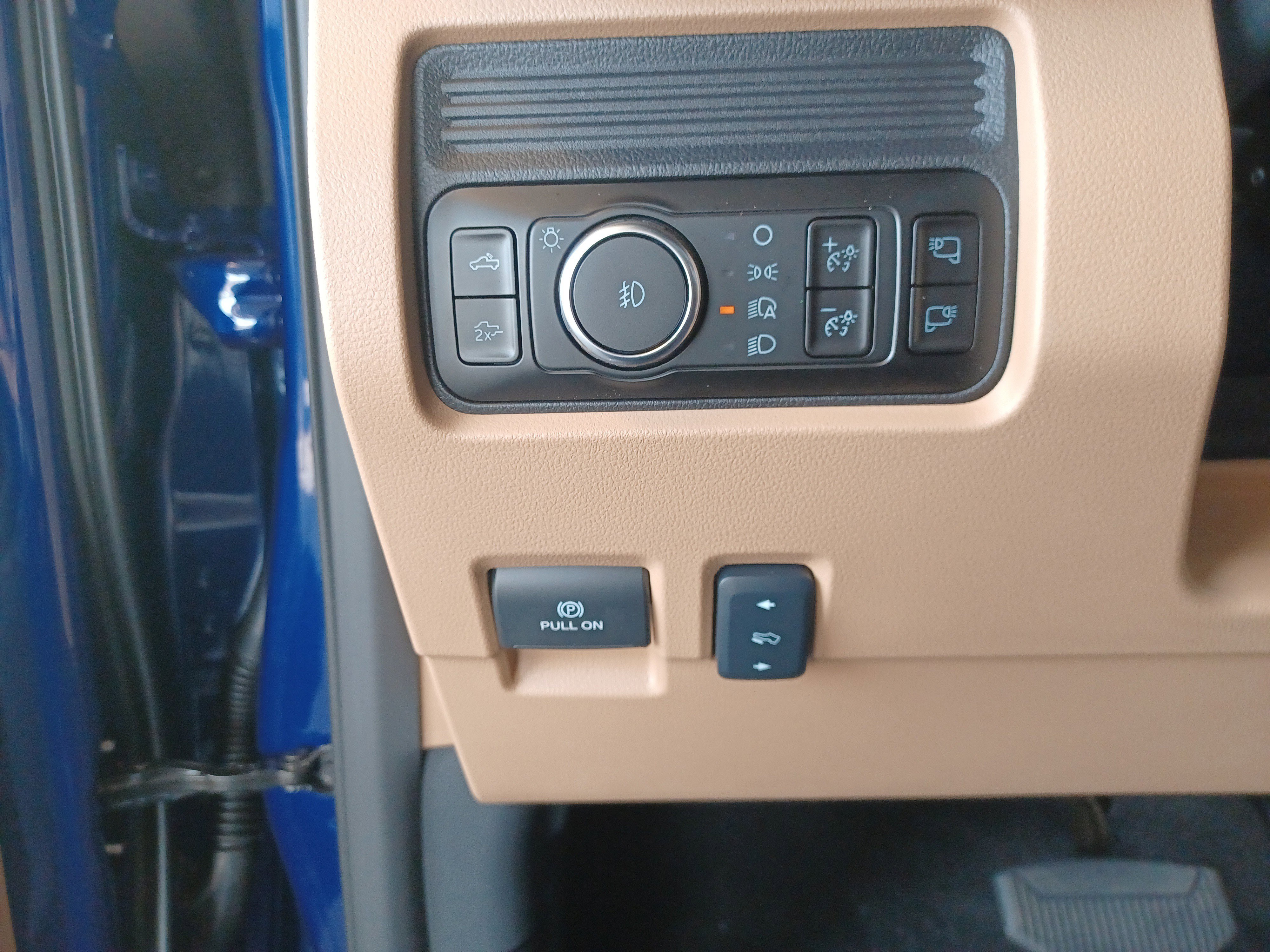 New 2026 Ford F250 Lariat image 24