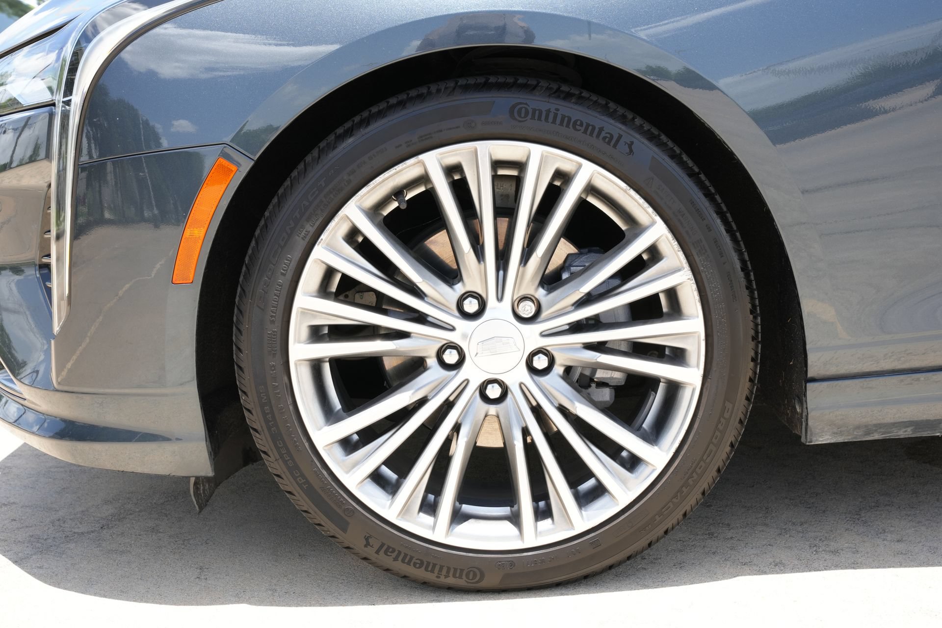 Certified 2025 Cadillac CT4 Premium Luxury RWD image 27